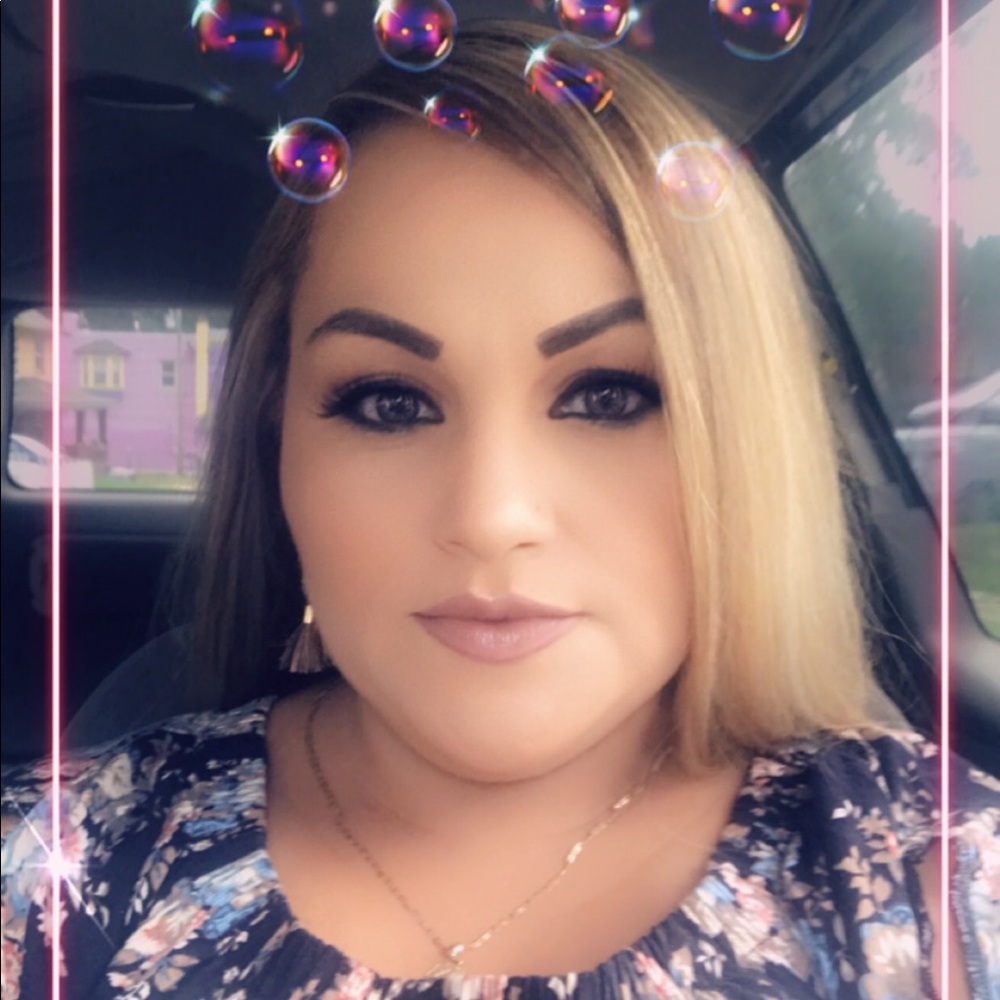 Meet your Posher, Maria